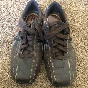 Vintage sketcher loafers